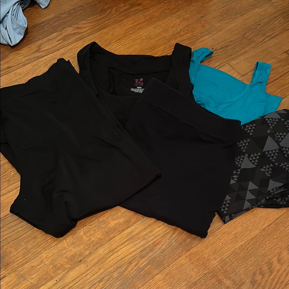 5 pc bundle Plus size fitness active wear lane Bryant Livi Active 22/24